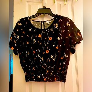 Black crop top floral in size large